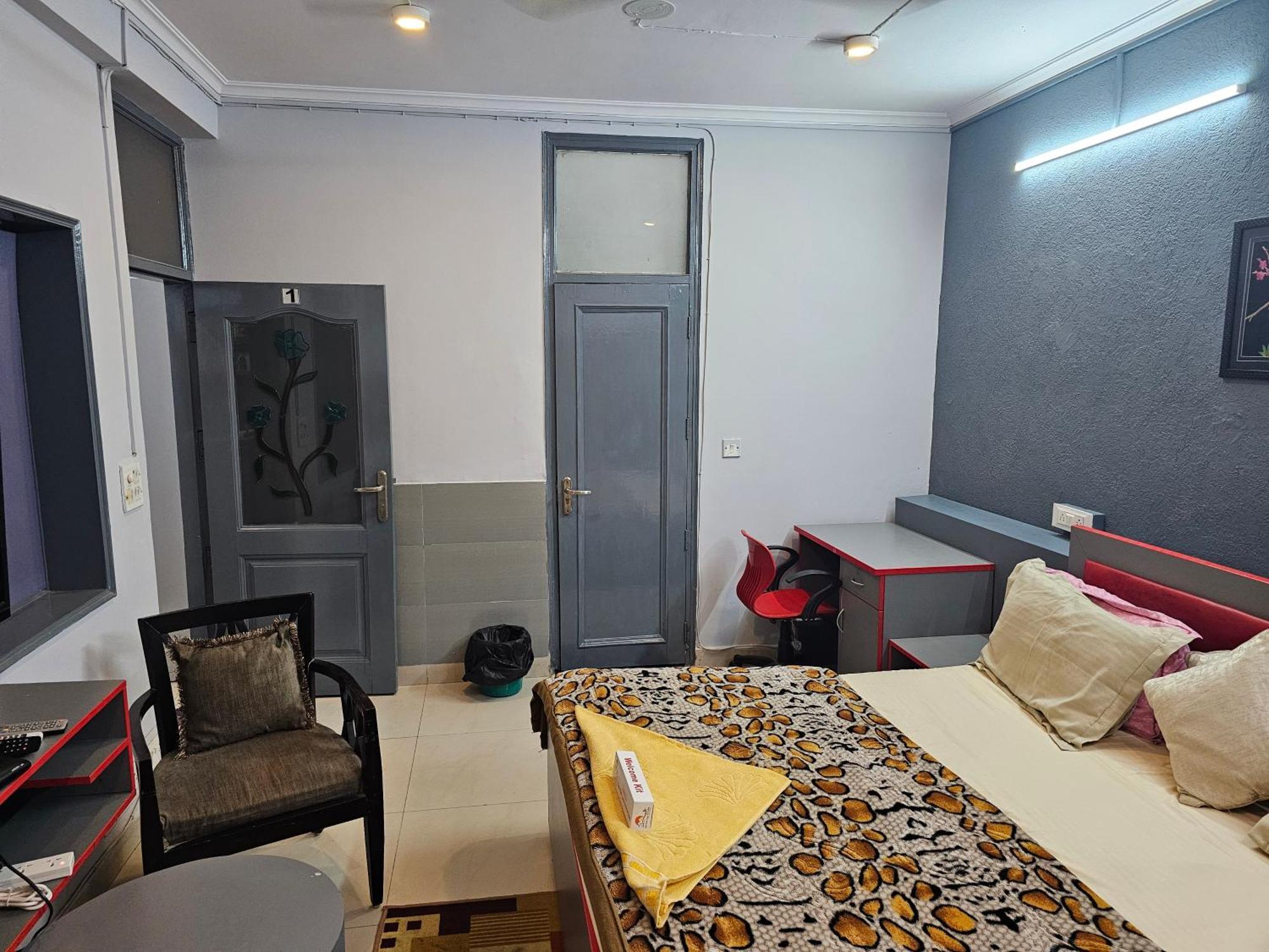 ניו דלהי Deer Park Home Stay מראה חיצוני תמונה