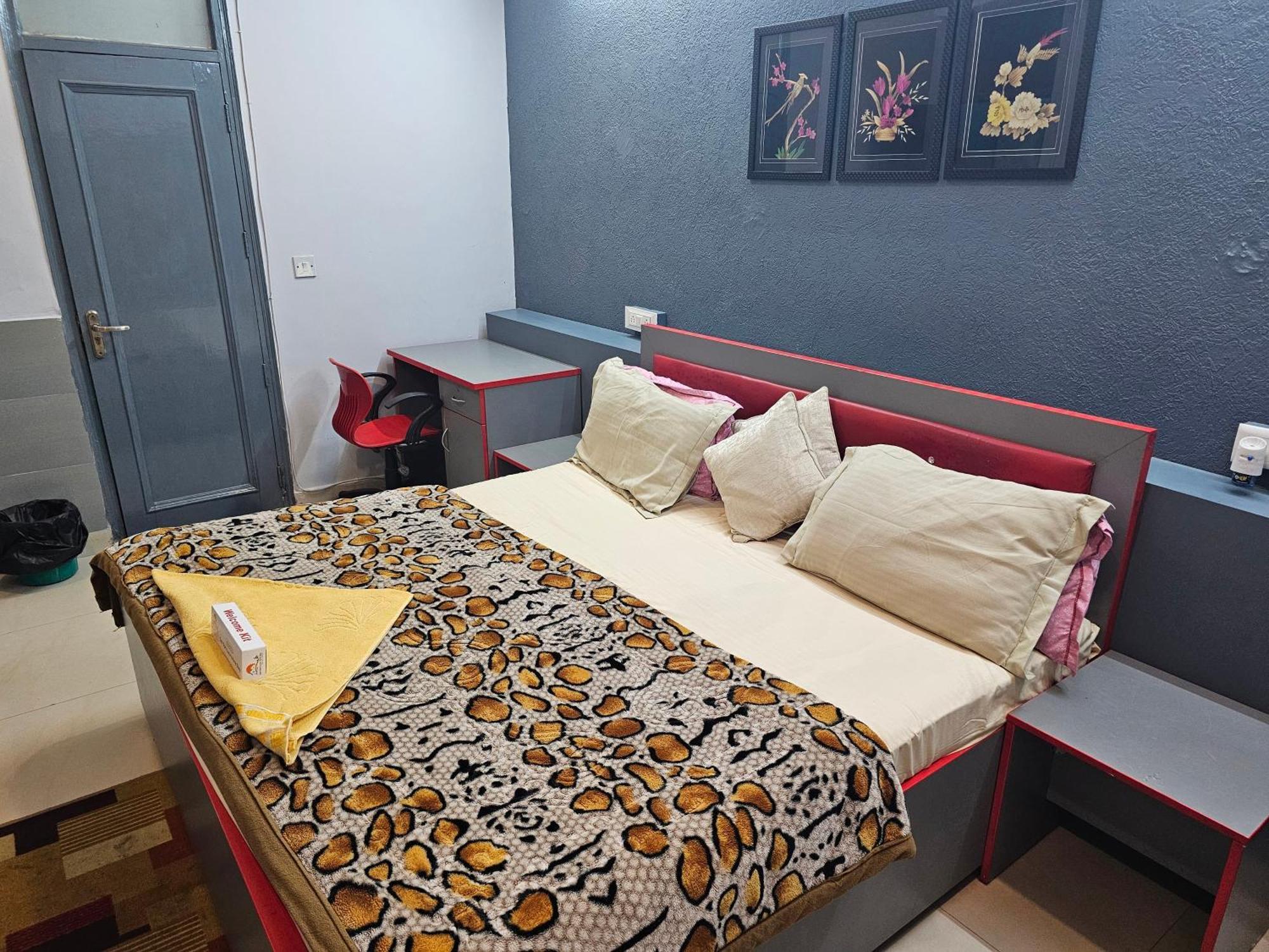 ניו דלהי Deer Park Home Stay מראה חיצוני תמונה